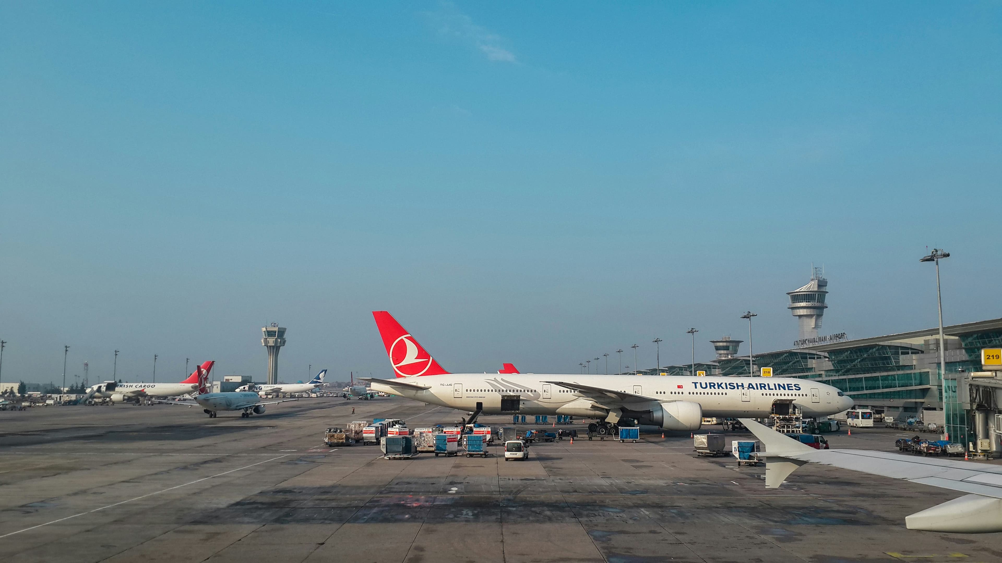Aviation photo illustrating: The Rise of Low-Cost Airlines and Their Safety Records